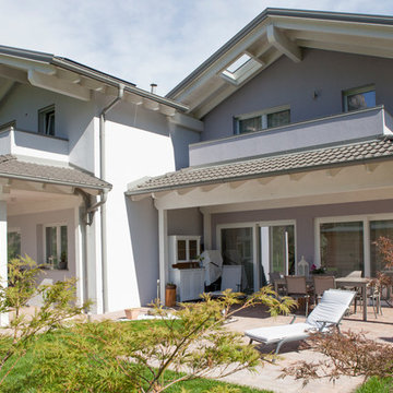 Casa prefabbricata in legno, trifamiliare su progetto