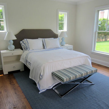 BRIDGEHAMPTON: WIDE CHARACTER GRADE WHITE OAK INSTALLED & FINISHED WITH TUNG OIL