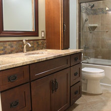 Cary Hallway Bath Remodel