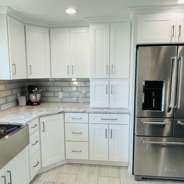 Two-Tone Kitchen