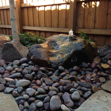 River-rock Beds & Natural Hardscaping