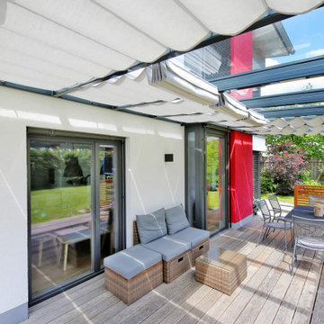 Pergola With Motorized Roof System