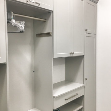 St. Charles Custom Laundry Room