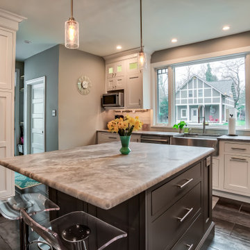Elm Kitchen