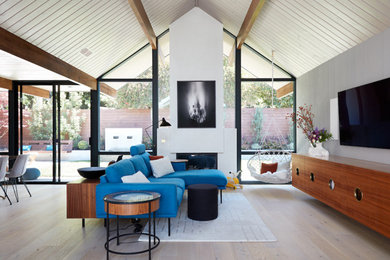 Inspiration for a mid-century modern family room remodel in San Francisco