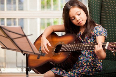 Guitar lesson in Horsham