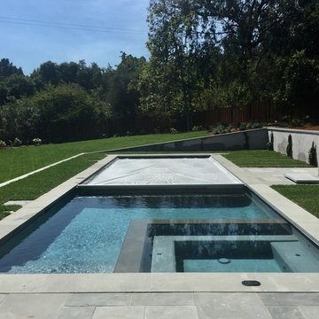 Hydramatic:   Automatic swimming pool and spa safety covers