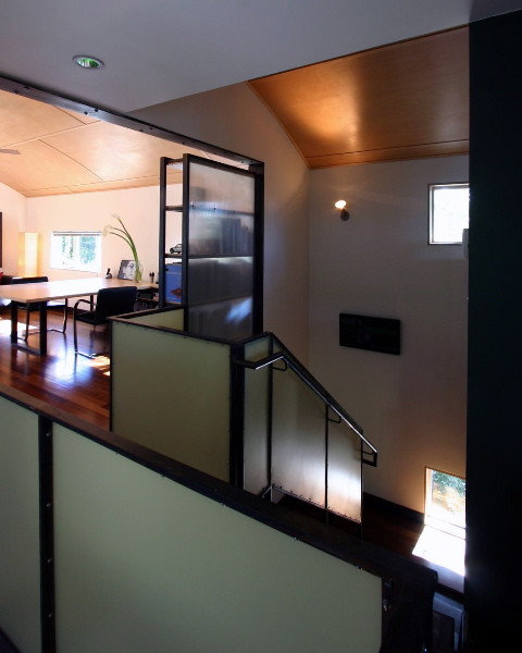900 square foot House and Garden