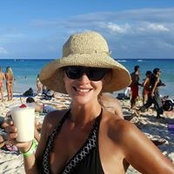 Maria Thiveos's photo