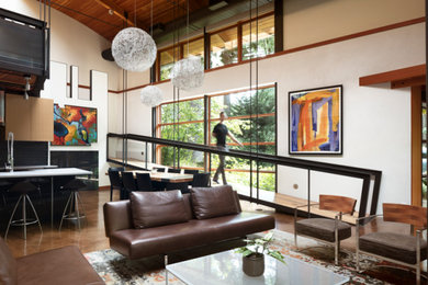Example of a minimalist home design design in Seattle
