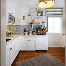 MORE KITCHEN