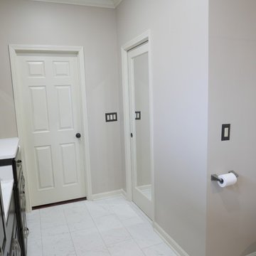 Noel Mission Master Bathroom