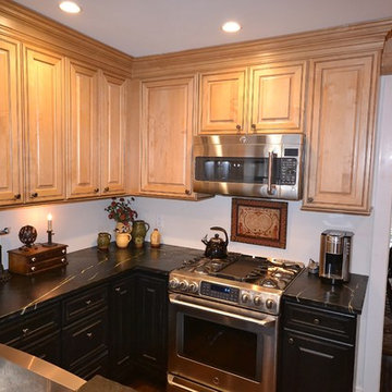 Small West Chester Kitchen w Lots of Charm