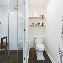 Studio bathroom