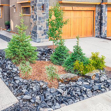 Rundle Stone Tailings & Low Maintenance Features