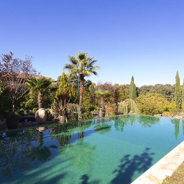 Piscina infinity y desbordante UrB: La Moraleja