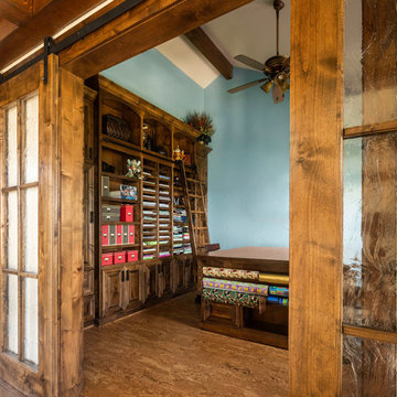 Mountain Style Timber Frame Luxury Home Craft Room - Cedar Creek Reservoir Area,