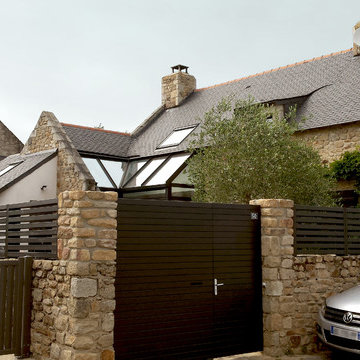 Maison R