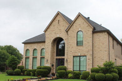 Inspiration for an exterior home remodel in Dallas