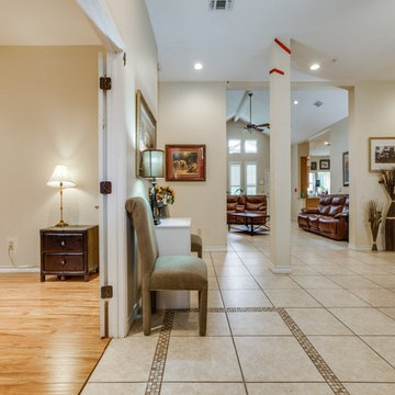 5683 VERBENA ST, San Antonio, TX 78240-1744