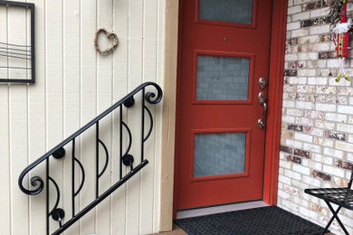 Trendy exterior home photo in Detroit