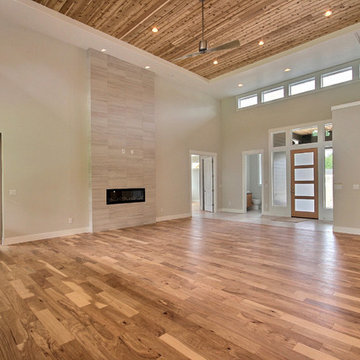 WC18 : Great Room & Foyer