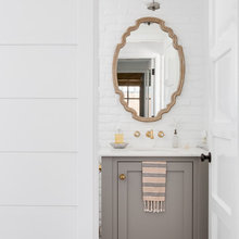 1/2 Bath