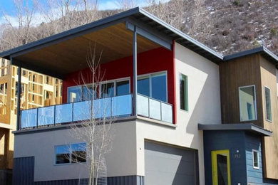 Minimalist gray exterior home photo in Albuquerque