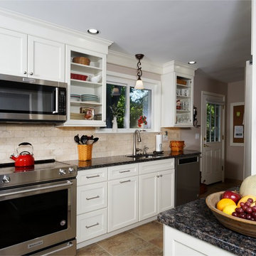 Bethlehem, Pa - Shaker Style - Kitchen
