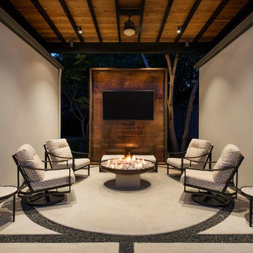 Modern & Chic Outdoor Paradise