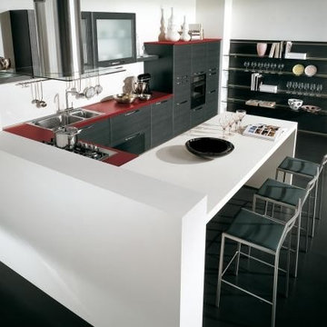 Modern Italian Custom Made Kitchens by LUBE