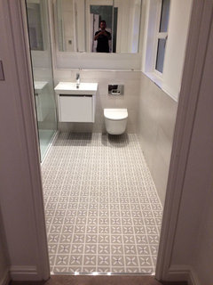 Any pics of a bathroom of this size and layout? | Houzz UK