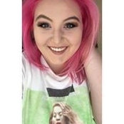 Michaela Carpenters foto