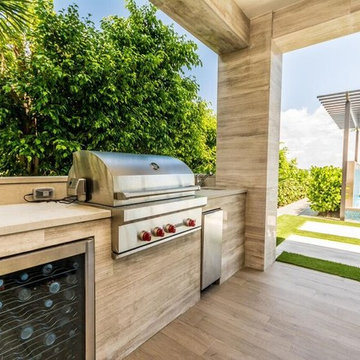 Miami, FL Modern Beach Front Retreat