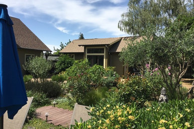 Example of an arts and crafts exterior home design in San Francisco