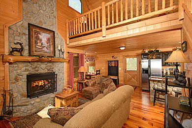 Inspiration for a rustic home design remodel in Atlanta