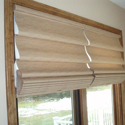 Hunter Douglas - Roman Shades