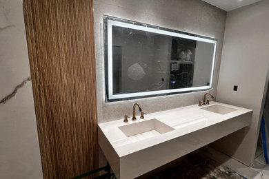 Bathroom - bathroom idea in Miami