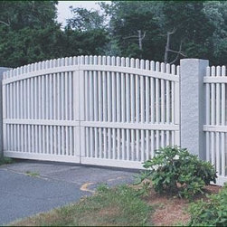 Chestnut Hill with Granite Posts Entrance Gate - Outdoor Products