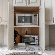 Corner Shelfs In Kitchen