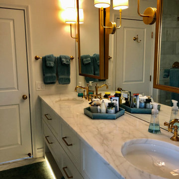 LakeShore Master Bath