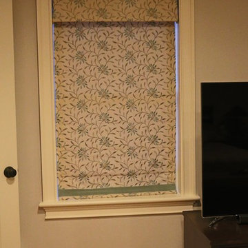 Cordless roman shade with valance and bottom banding