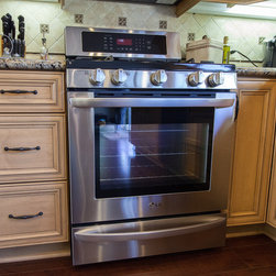 Dynasty Anson Cocoa Coffee - Kitchen Cabinetry