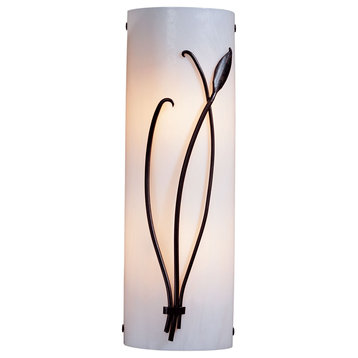 Hubbardton Forge 205770-1037 Forged Leaf and Stem Sconce in Dark Smoke