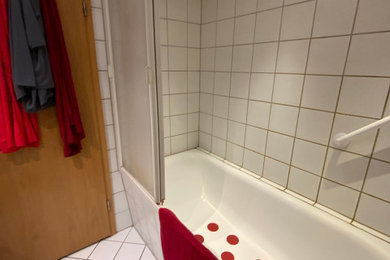Modernes Badezimmer in Sonstige