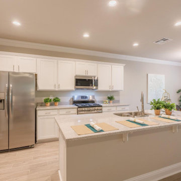 Summer Gardens Model Home - Navona III B Plan