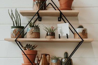 Inspiration for a southwestern home design remodel in Boston