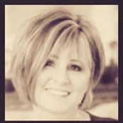 Lori Hills foto