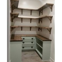 Caprice Laundry/pantry/dropzone