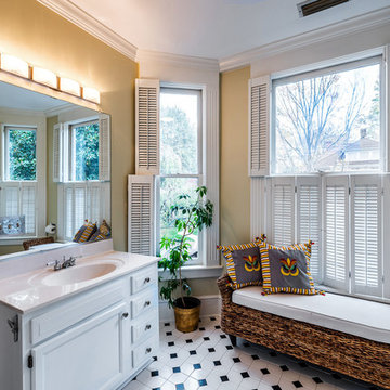 Historic Beauty in lovely West End neighborhood